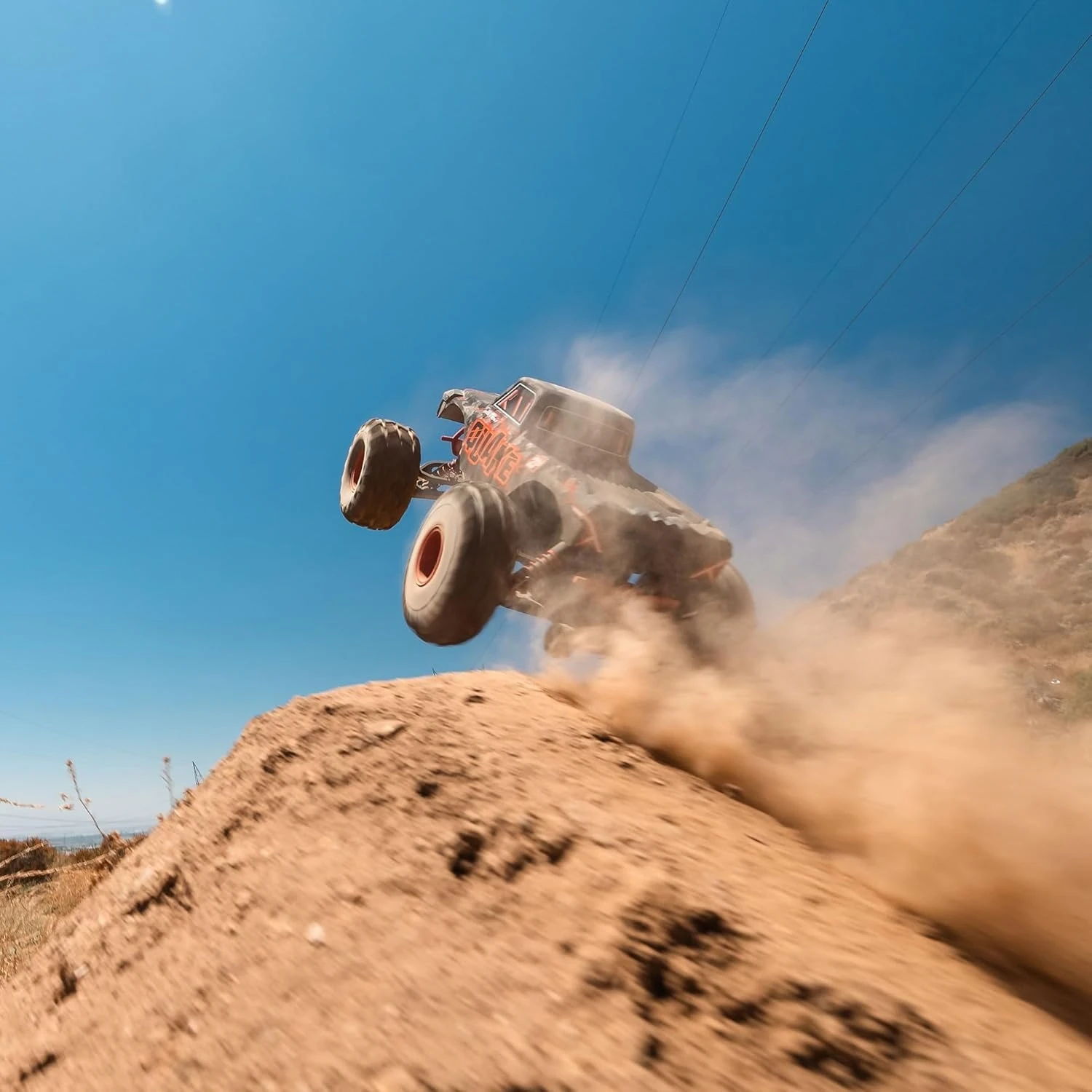 RC Truck 1/10 Quake 223S 2WD R - Rc Truck Monster のレビューと価格